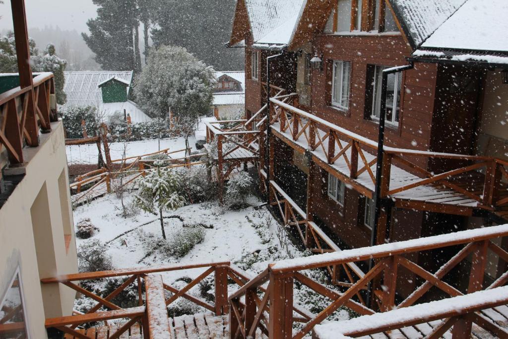 Aparthotel Puente Austral San Carlos de Bariloche Exterior foto